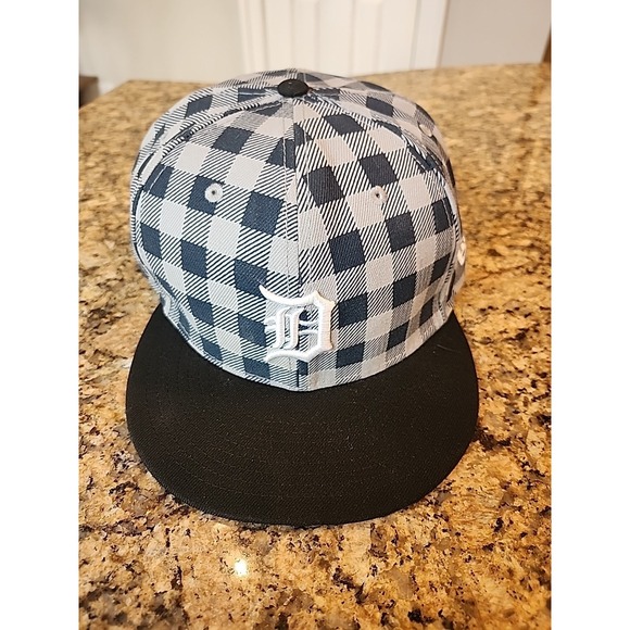 New Era Other - Tigers Plaid Allstar Fitted Hat Wool Blend‎